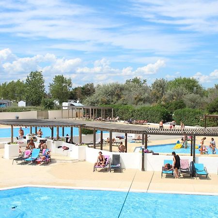 Camping La Brise De Camargue แซ็งต์-มารี-เดอ-ลา-แมร์ ภายนอก รูปภาพ